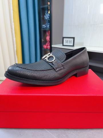 Ferragamo sz38-45 mnh0416 (1)